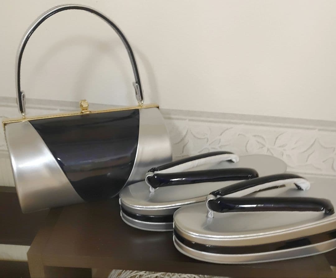 やん 📸 adidas ZX Ian Brown ⁠ ⁠ Released 03/2011⁠ ⁠ #adidas