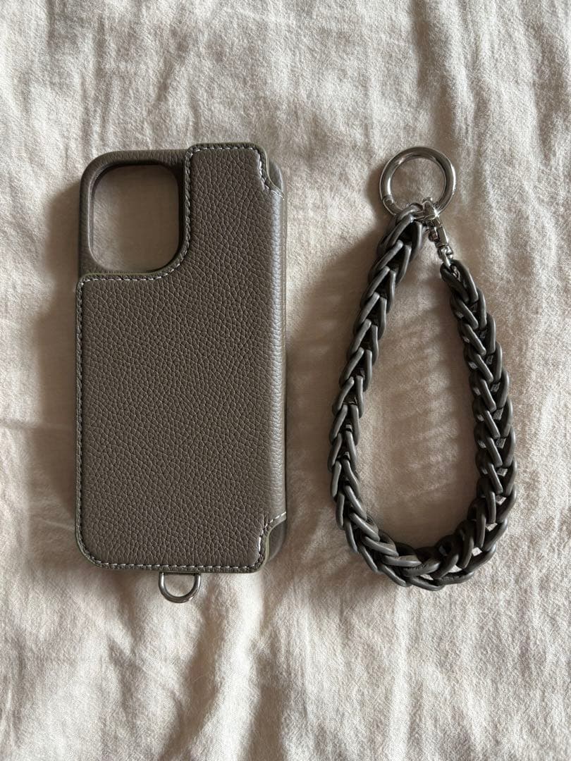 デミュー　DEMIU POCHEl FLAT ポシェフラット 楽天市場】DEMIU デミュウ POCHE FLAT ポシェ フラット 背面 手帳型