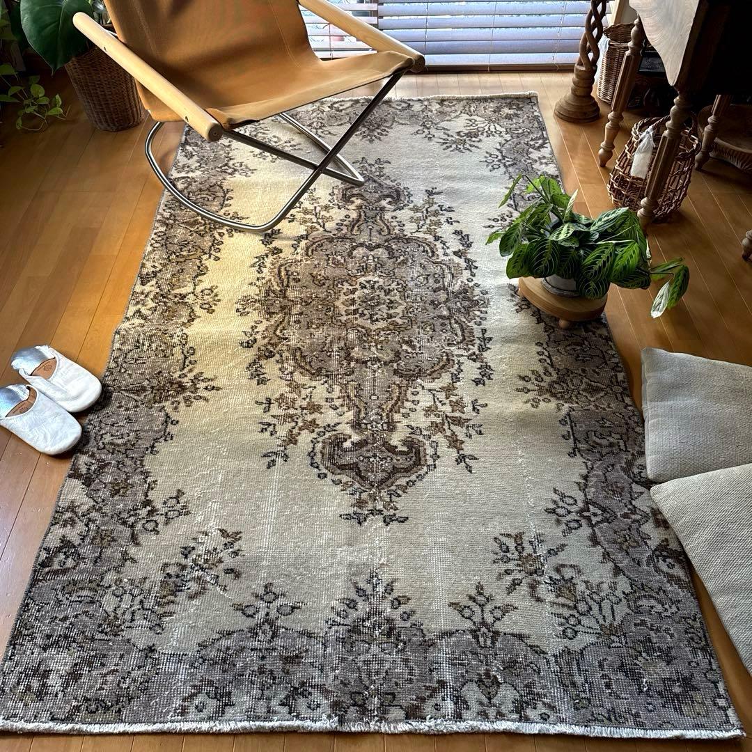 専用116×204 グレージュ×ブラウン　王道メダリオン　トルコヴィンテージラグ 116×204 グレージュ×ブラウン 王道メダリオン トルコヴィンテージラグ