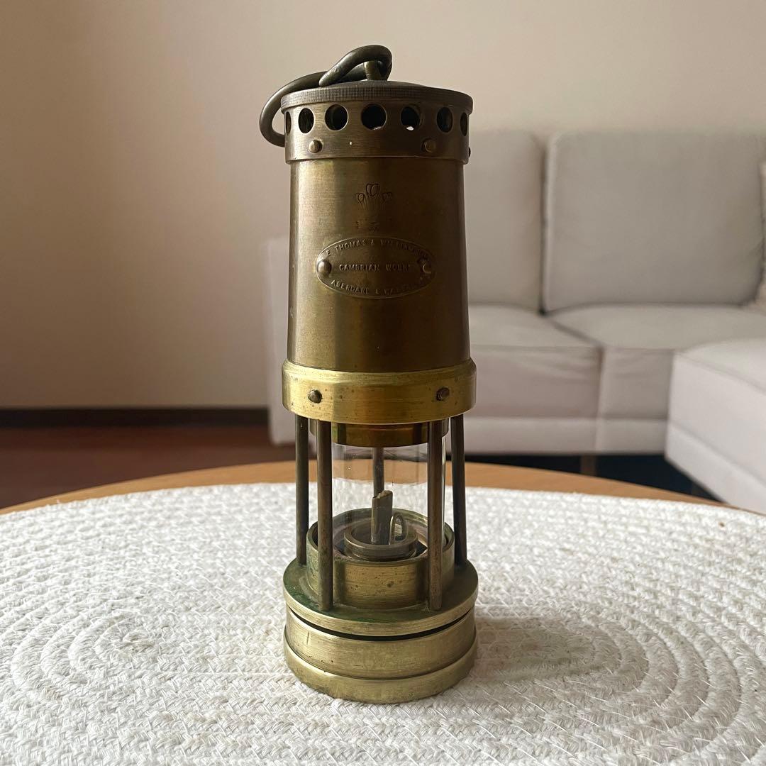 E.Thomas & Williams Cambrian カンブリアン ランプ ほのかな炎が癒してくれる：E. Thomas & Williams Cambrian Lantern