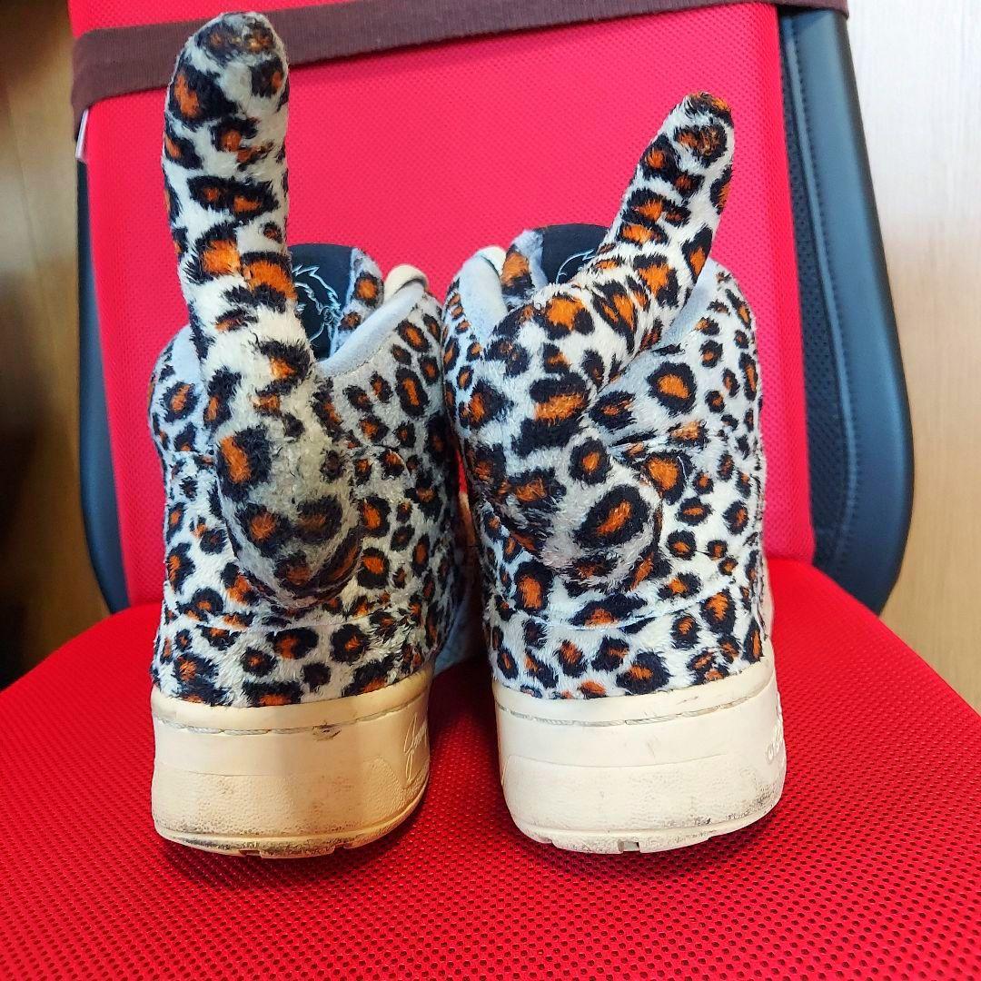 ジェレミースコット×アディダス】 ヒョウ柄スニーカー - メルカリ
