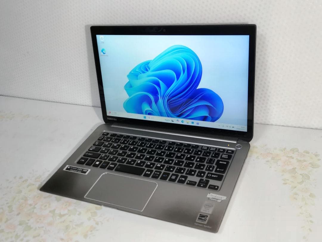 タッチパネル！！東芝 dynabook 8GB SSD 256GB ★E9 Zシリーズ | dynabook（ダイナブック公式）