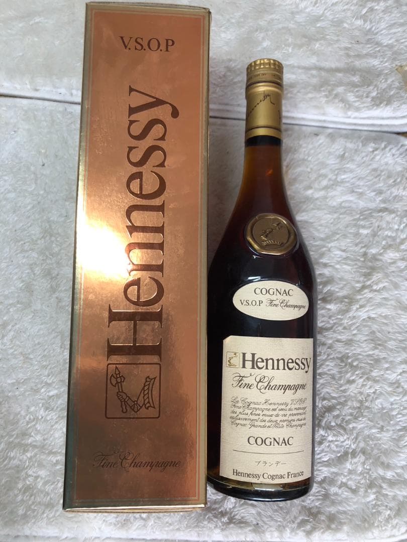 ヘネシー VSOP スリムボトル 700ml 40% Hennessy ヘネシーV.S.O.P スリムボトル 700ml 40度 | 酒の國